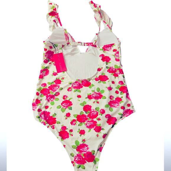 Bersey Johnson One Piece Ruffle Floral Swimsuit Padded
Love Always Size XL NWT - Picture 8 of 10